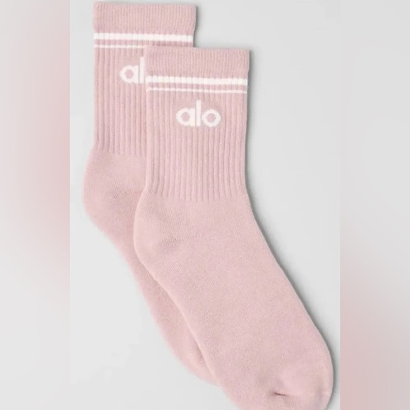 ALO Yoga Accessories - Alo Pink Quartz Half-Crew Logo Socks